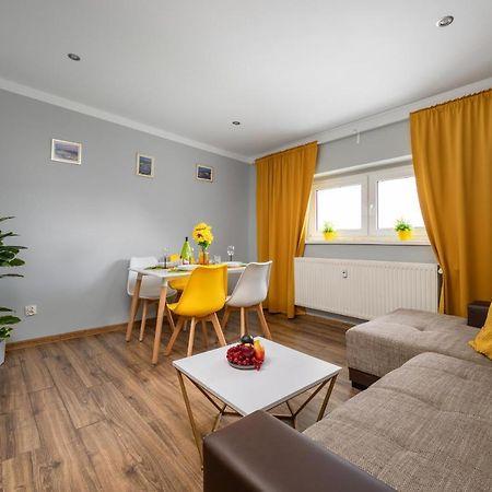Market Square Corner Apartment Kuznicza By Noclegi Renters Breslau Exterior foto