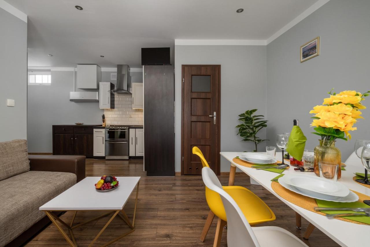 Market Square Corner Apartment Kuznicza By Noclegi Renters Breslau Exterior foto
