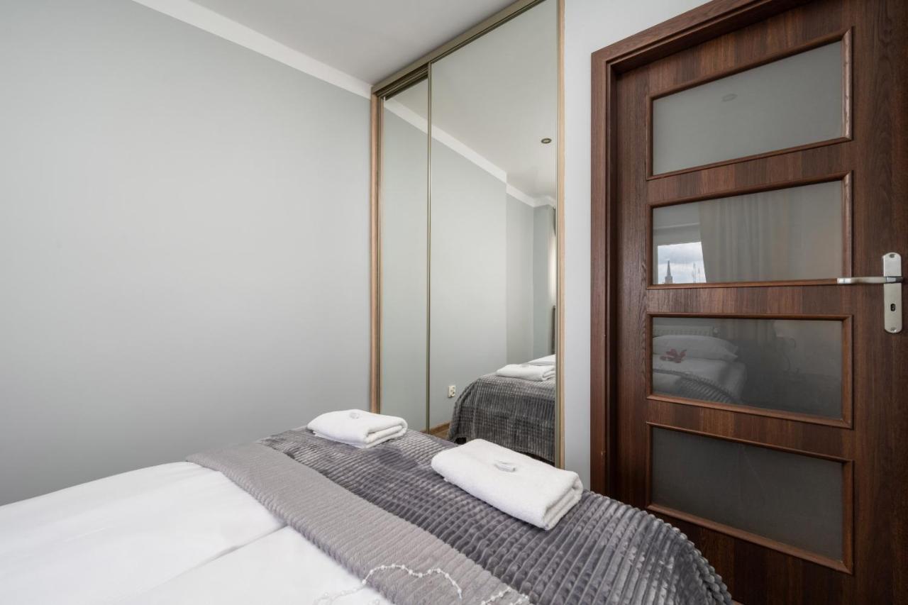 Market Square Corner Apartment Kuznicza By Noclegi Renters Breslau Exterior foto